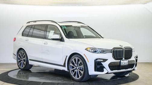 Alpine White 2022 BMW X7 xDrive40i