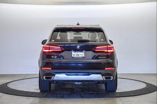 2023 BMW X5 sDrive40i