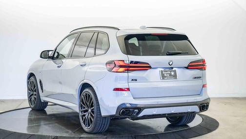 Brooklyn Grey Metallic 2026 BMW X5 M60i