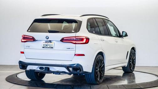 2023 BMW X5 sDrive40i