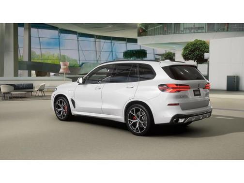 Mineral White Metallic 2026 BMW X5 PHEV xDrive50e