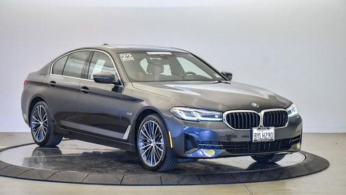 2022 BMW 530e Base
