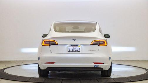 2021 Tesla Model 3 Performance