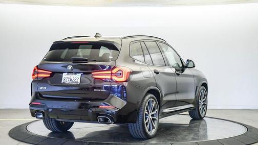 Black Sapphire Metallic 2022 BMW X3 sDrive30i