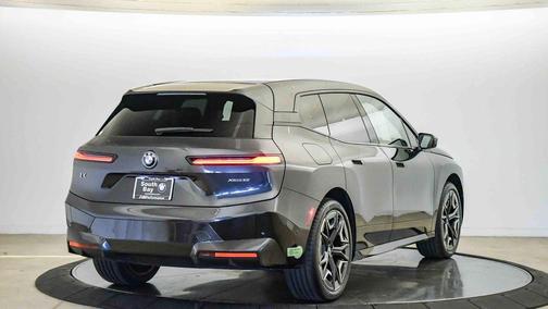 Dark Graphite Metallic 2024 BMW iX xDrive50