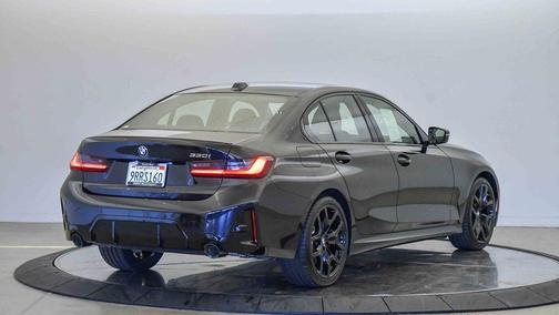 2025 BMW 330 i