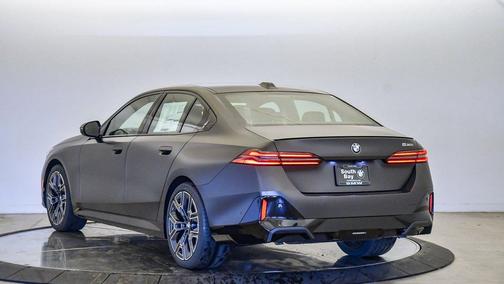 2026 BMW 530 i