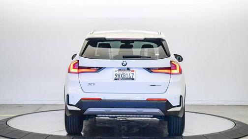 Alpine White 2023 BMW X1 xDrive28i