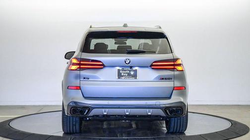2026 BMW X5 M60i