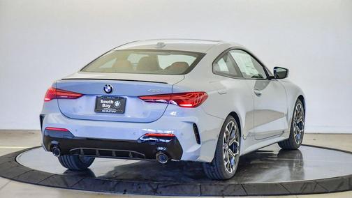 2026 BMW 430 i