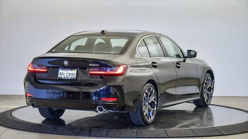 2025 BMW 330 i