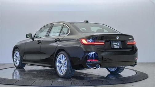 2025 BMW 330 i