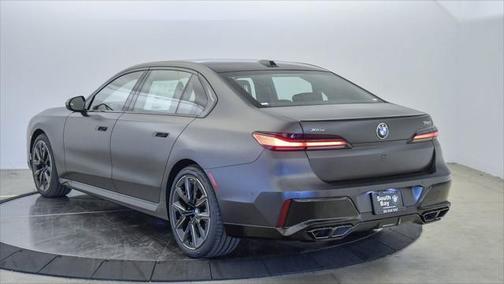 2025 BMW 760 i xDrive