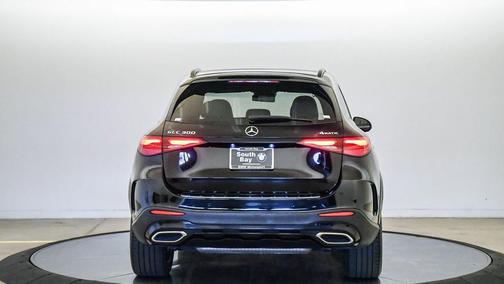 Black 2023 Mercedes-Benz GLC 300 4MATIC