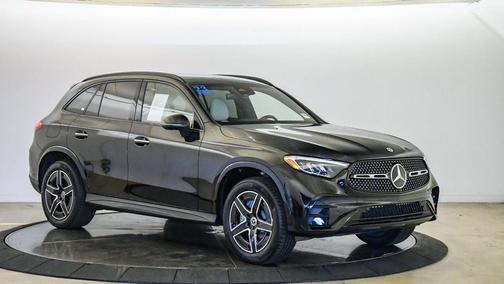 Black 2023 Mercedes-Benz GLC 300 4MATIC