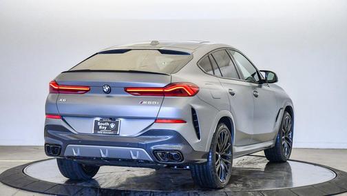 2026 BMW X6 M60i
