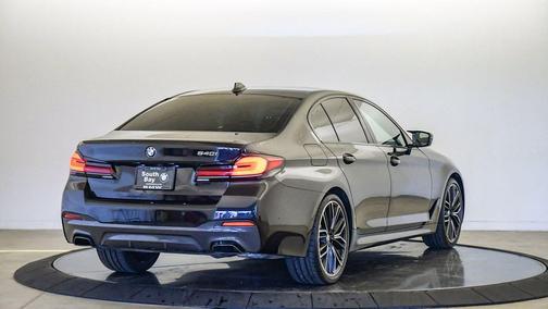 2023 BMW 540 i