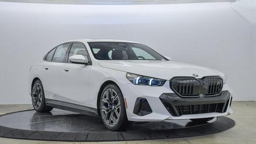 2025 BMW i5 eDrive40