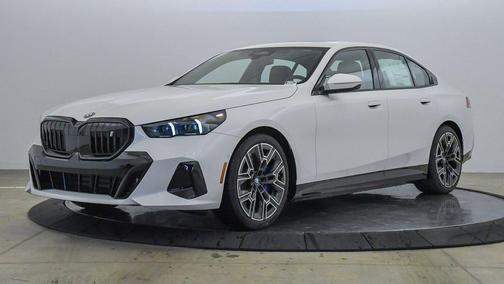 2025 BMW i5 eDrive40