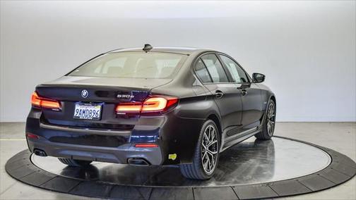2022 BMW 530e Base