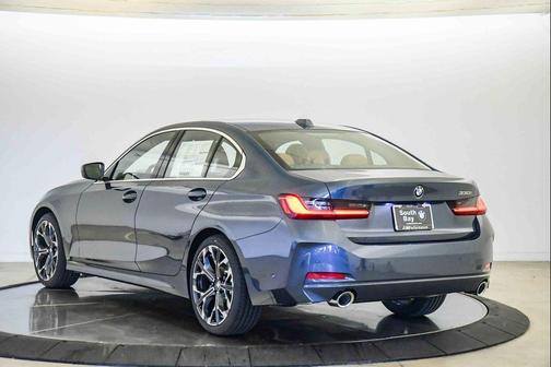 Arctic Race Blue Metallic 2026 BMW 330 330i
