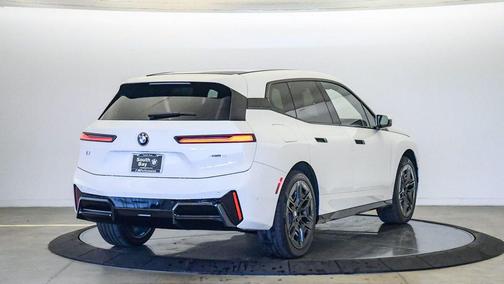 Alpine White 2026 BMW iX xDrive45