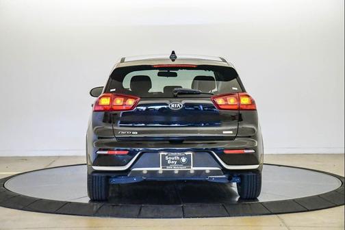 Aurora Black Pearl 2019 Kia Niro FE