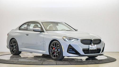 2025 BMW 230 i