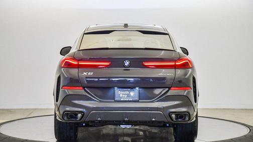 2026 BMW X6 xDrive40i