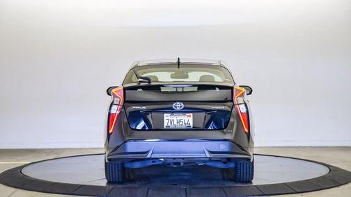 2016 Toyota Prius Four