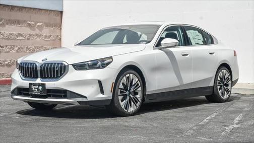 2025 BMW i5 xDrive40