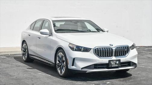 2025 BMW i5 xDrive40