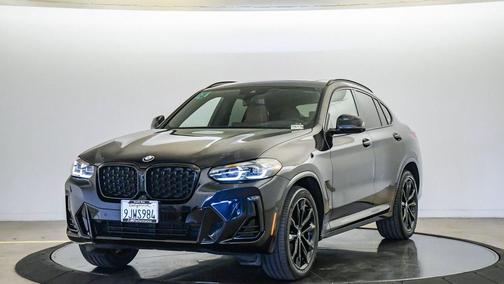 Carbon Black Metallic 2024 BMW X4 xDrive30i