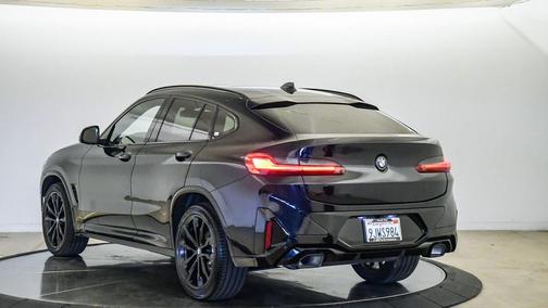 Carbon Black Metallic 2024 BMW X4 xDrive30i