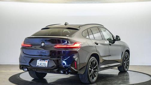Carbon Black Metallic 2024 BMW X4 xDrive30i
