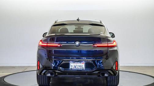 Carbon Black Metallic 2024 BMW X4 xDrive30i