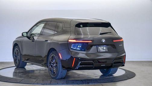 2026 BMW iX xDrive45