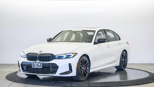 Alpine White 2023 BMW 330 330i