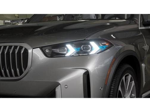 Skyscraper Grey Metallic 2026 BMW X5 PHEV xDrive50e