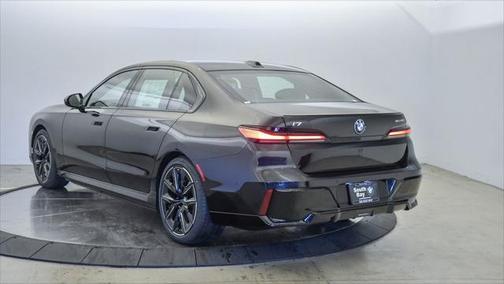 2025 BMW i7 eDrive50