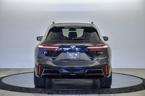 2026 BMW iX xDrive45