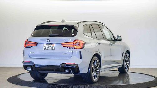 2023 BMW X3 sDrive30i