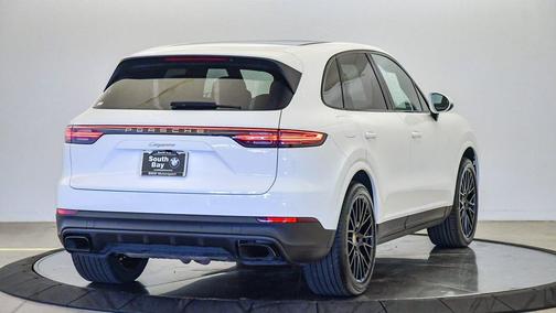 2023 Porsche Cayenne