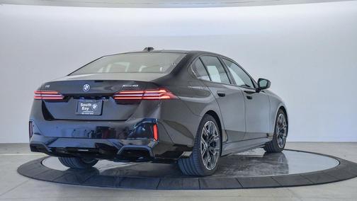 2025 BMW i5 xDrive40