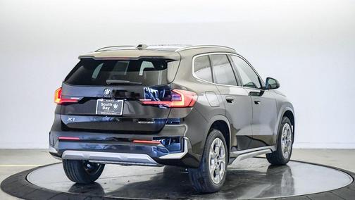 Jet Black 2026 BMW X1 xDrive28i