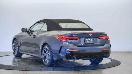 2026 BMW M440 i xDrive