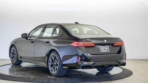 Black Sapphire Metallic 2026 BMW 530 530i