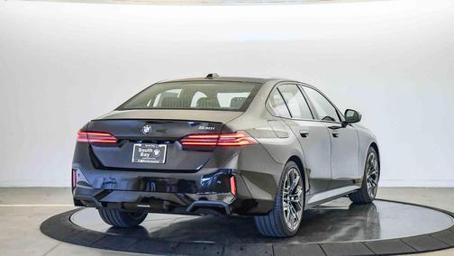 Black Sapphire Metallic 2026 BMW 530 530i