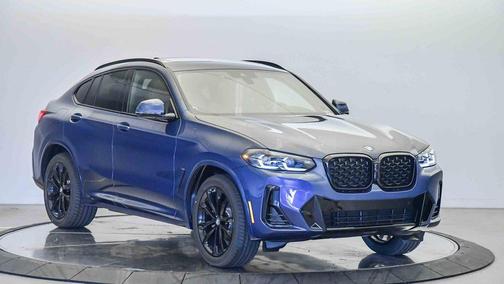 2025 BMW X4 xDrive30i