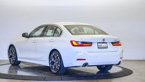 2025 BMW 330 330i